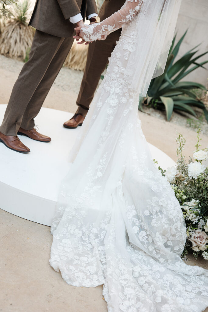 Abby Monroe Arizona Wedding Photography | Classy Venue