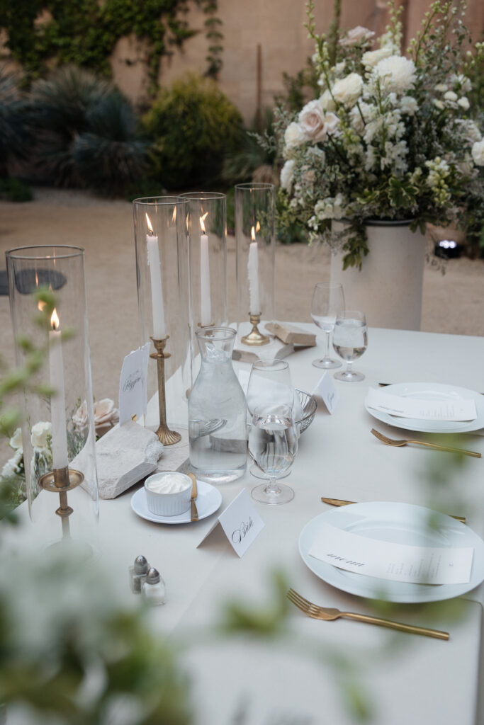 Abby Monroe Arizona Wedding Photography | Classy Venue