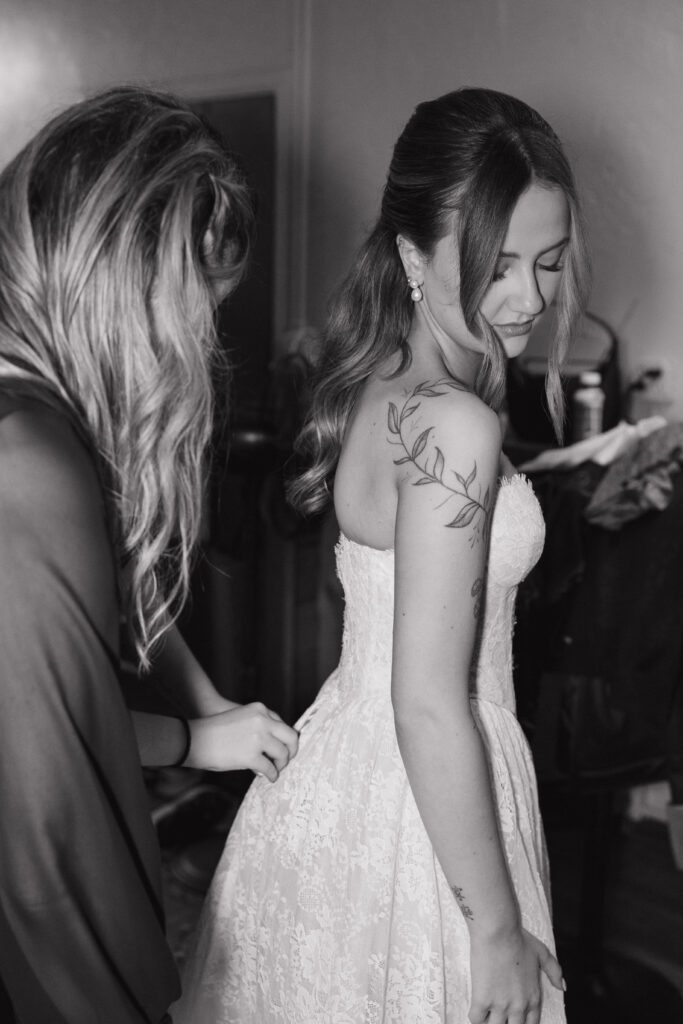 Bride getting ready photography timeless Flagstaff Arizona wedding Nordic Village