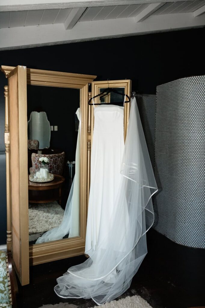 la-estancia-scottsdale-arizona-wedding181 La Estancia Scottsdale wedding getting ready details.