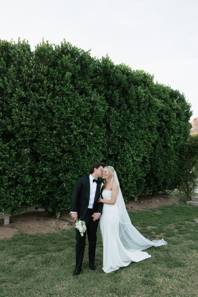 la-estancia-scottsdale-arizona-wedding66 Bride and groom portraits La Estancia Scottsdale Arizona wedding.