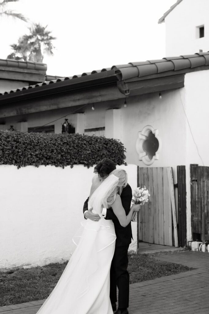 la-estancia-scottsdale-arizona-wedding9 Intimate moment of bride and groom during wedding at Scottsdale Arizona.