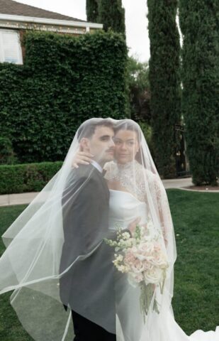 Bride and groom portraits at Stonebridge Manor Mesa Arizona luxury wedding photography.